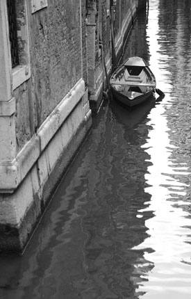 Tanja Würtele, Design-Fotografie-Venedig-Boot-Wasser